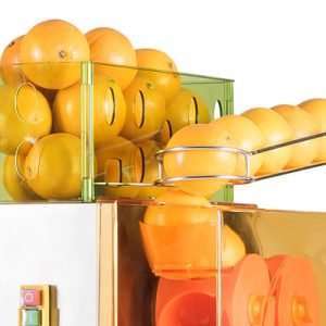 Detalle cuerpo de acero inoxidable exprimidor de naranjas Mizumo EASY-PRO